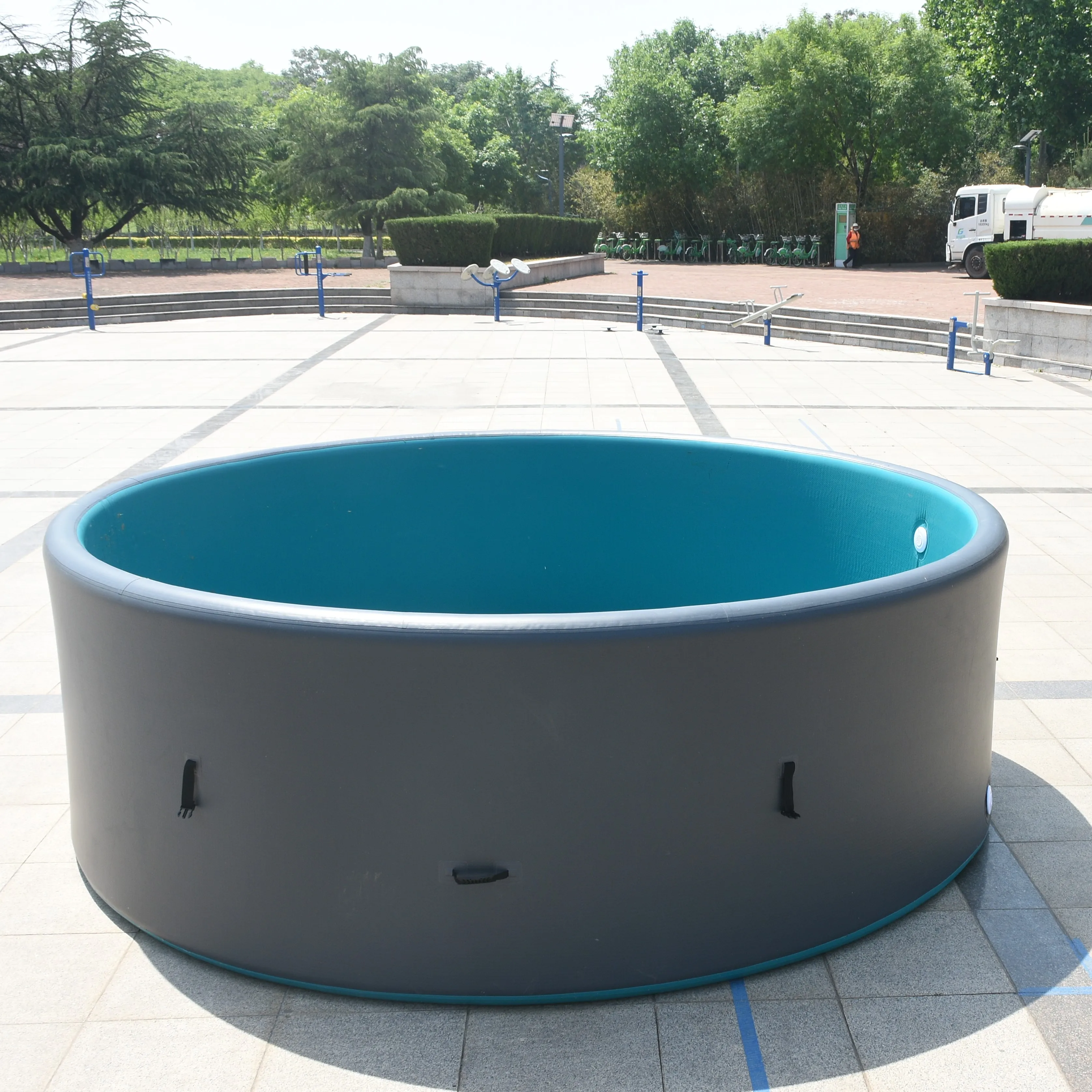 Quick Inflate & Fold PVC Family Pool, Durable Portable Waterproof Skid Resistant for Indoor & Outdoor Parties