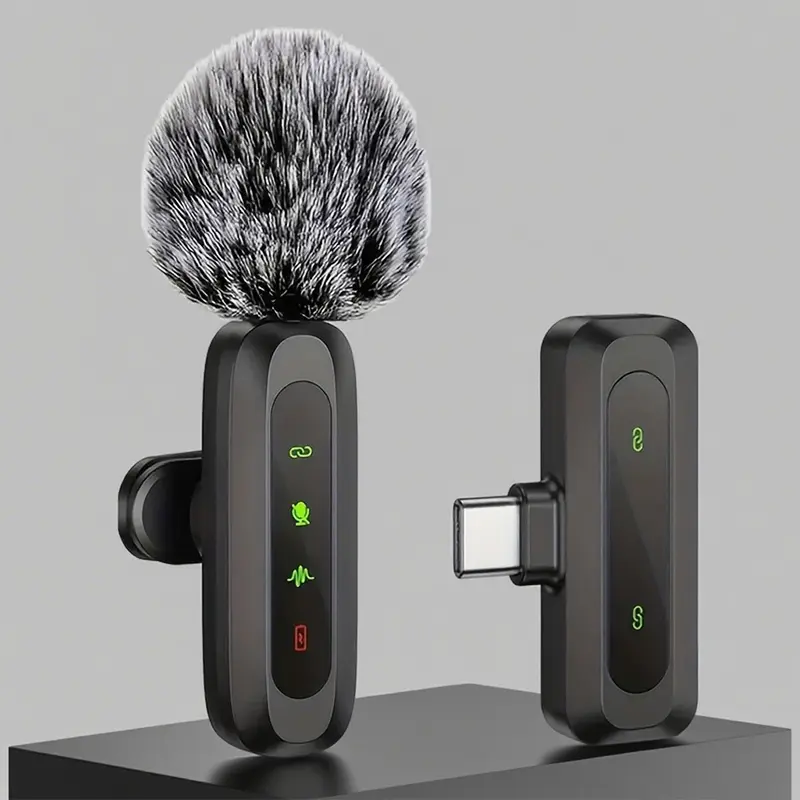 Wireless Lavalier Microphone with USB-C Connector and Noise Cancellation