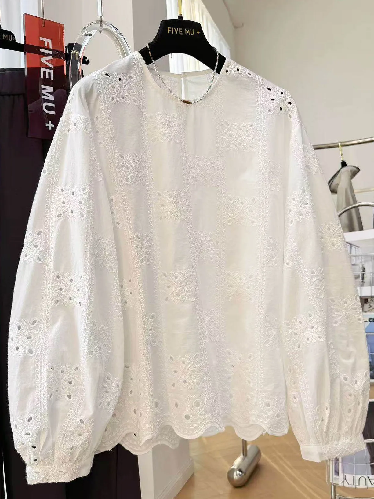 

plus Size Women's Long Sleeve Shirt Luxury Sensation Hollow out Hook Flower Design Spring Summer Sun Protection Top Casual Wear