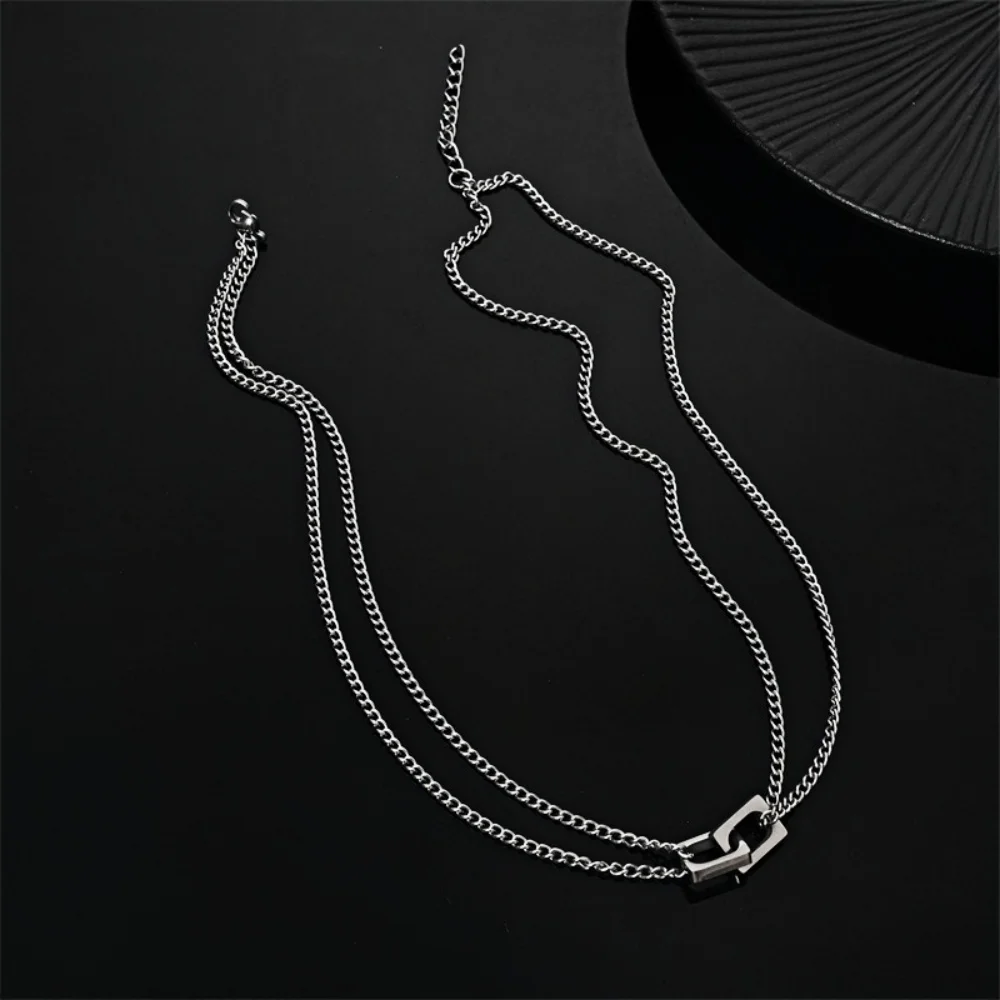 Hip-Hop Goldfarbene Edelstahl-Halskette Retro Herren Strukturierte Kleine Quadratische Platte Anhänger Halskette Mode-Schmuck Casual Accessoire – Detail 3