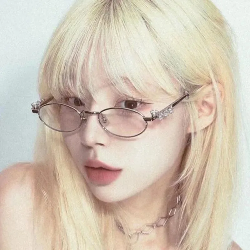 Metal Oval Shades Women Men Rhinestone Diamonds Sunglasses 2025 Unisex Bling Eyeglasses Frames Uv400 Fashion Eyewear Glasses