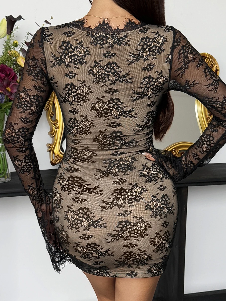 SsTss 2025 automne nouvelle robe moulante en dentelle noire femmes Sexy col en V évider pure manches évasées soirée Mini robe Clubwear