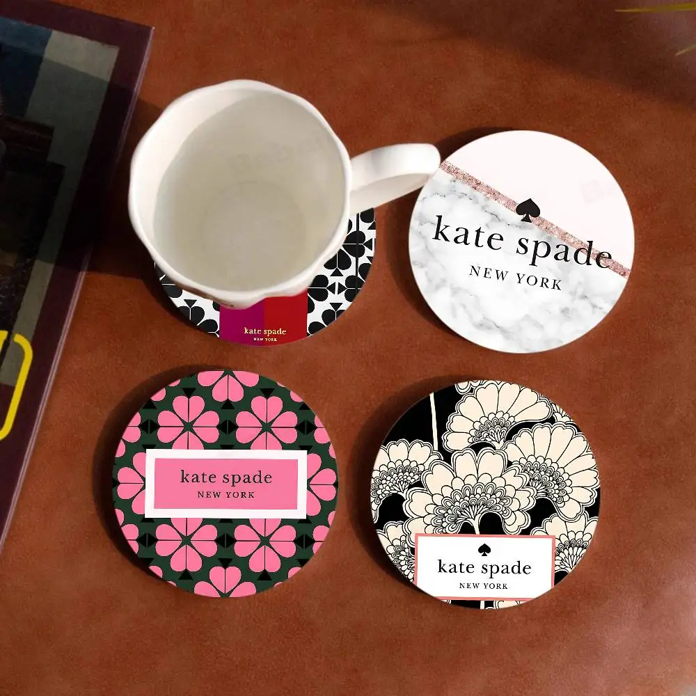 Fashion Brand K-Kate S-Spade Logo Retro Wooden Cup Mats Elements Colour Printing Cup Coasters Home Kitchen Decora Gifts