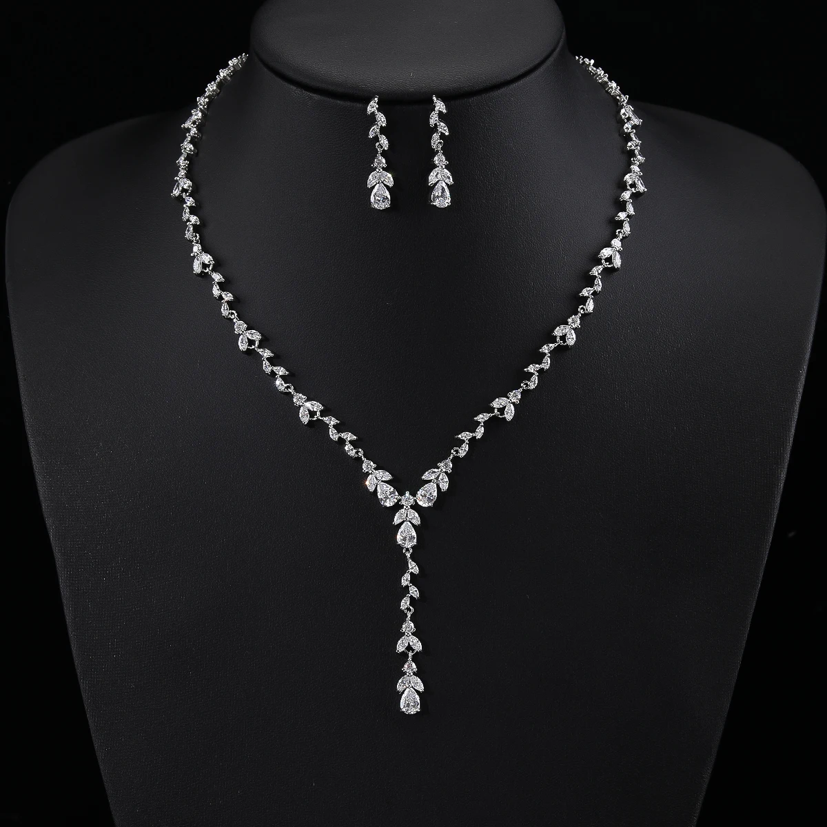 New Elegant Cubic Zirconia Earrings Necklace Jewelry Set, Female Wedding Party Accessories CN10840