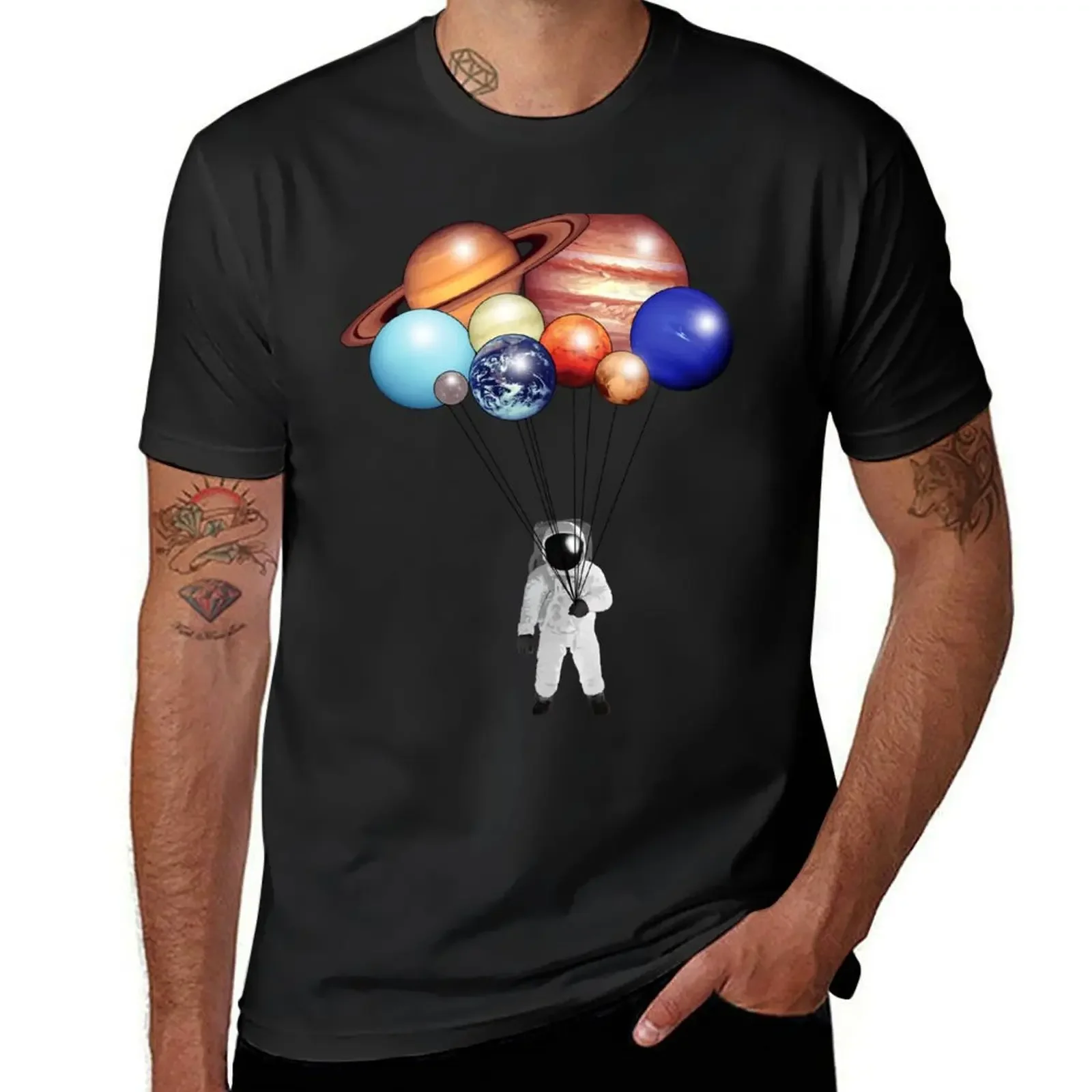 Astronaut Balloons T-Shirt custom shirt aesthetic clothes Short sleeve tee mens graphic t-shirts hip hop