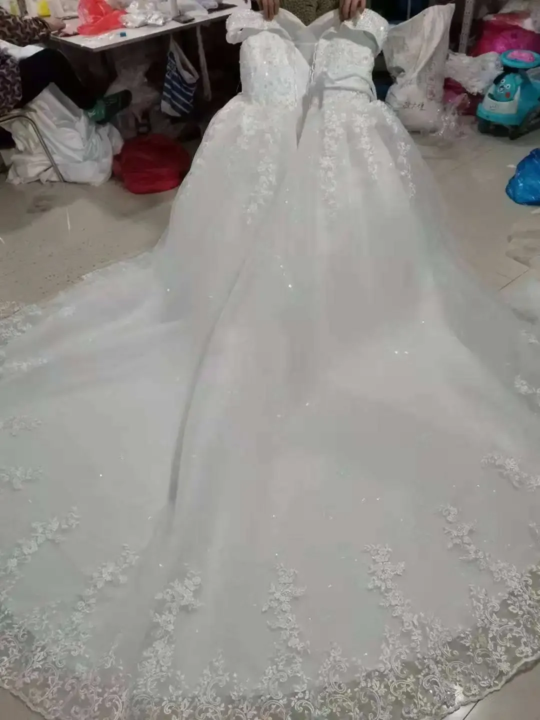 Vestido De novia con apliques De encaje y hombros descubiertos, cuentas personalizadas, Vestido De boda con corsé hinchado en la espalda