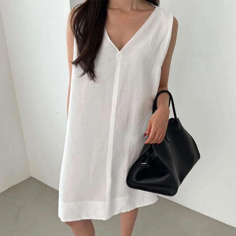 Französischer Stil, lockeres Kleid mit V-Ausschnitt, 2025, Damen-Sommermode, ärmellose Spitzen-Trägerkleider, neue einfache, lässige, solide Kleider