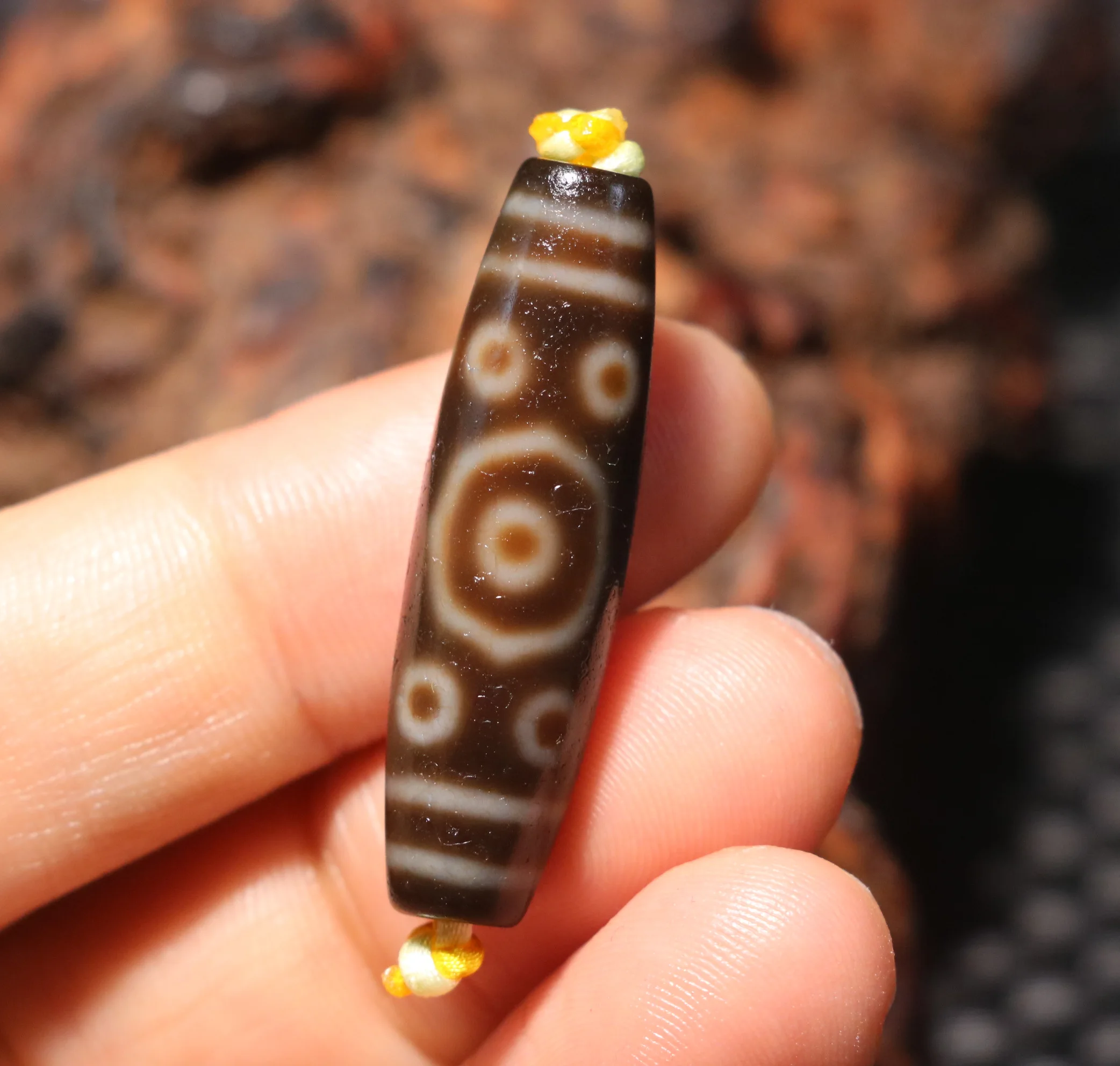 

Ultra Power Energy Tibetan old Agate Oily Patina Unique 13 Eyed dZi Bead Amulet Fit For Bracelet Amulet Treasure Jewelry