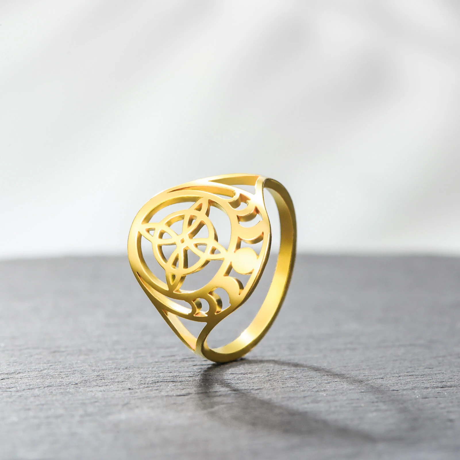 Moonphase Retro Witch Knot Women's Ring Stainless Steel Witchcraft Viking Celtic Knot Ring Couple Talisman Jewelry Gift
