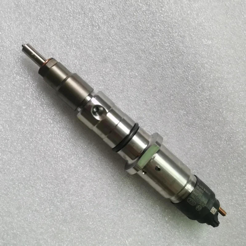 【Premium Quality Daria】 Dongfeng Cumins ISLe Engine Parts: Brand New Common Rail Fuel Injector Assembly (0445120489)
