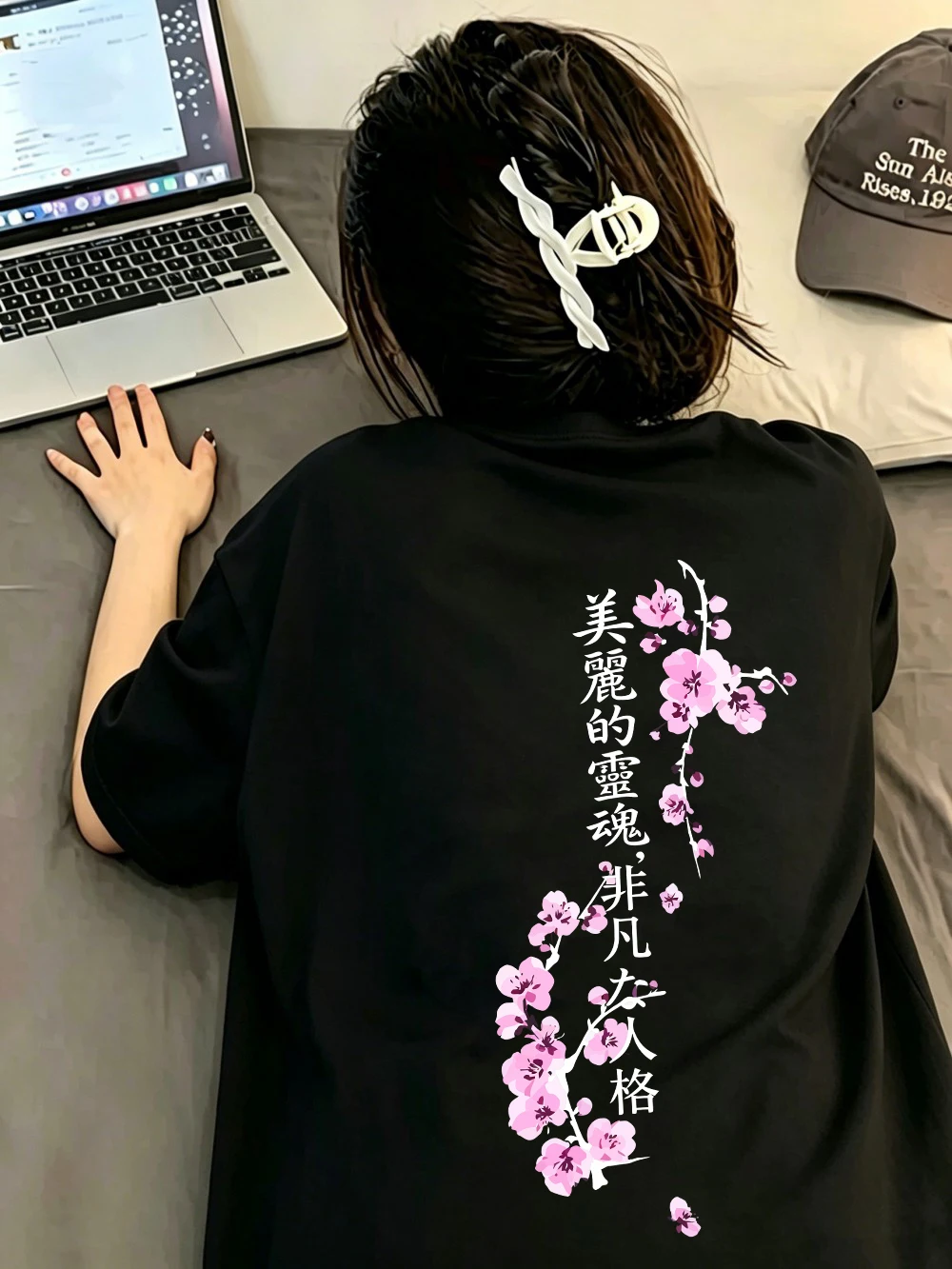 Beautiful Soul Sakura Branches Prints T-Shirts Damen-T-Shirts aus Baumwolle für den Sommer, kurzärmelig, O-Ausschnitt, übergroße Oberteile, weiche Streetwear-Kleidung – Detail 31