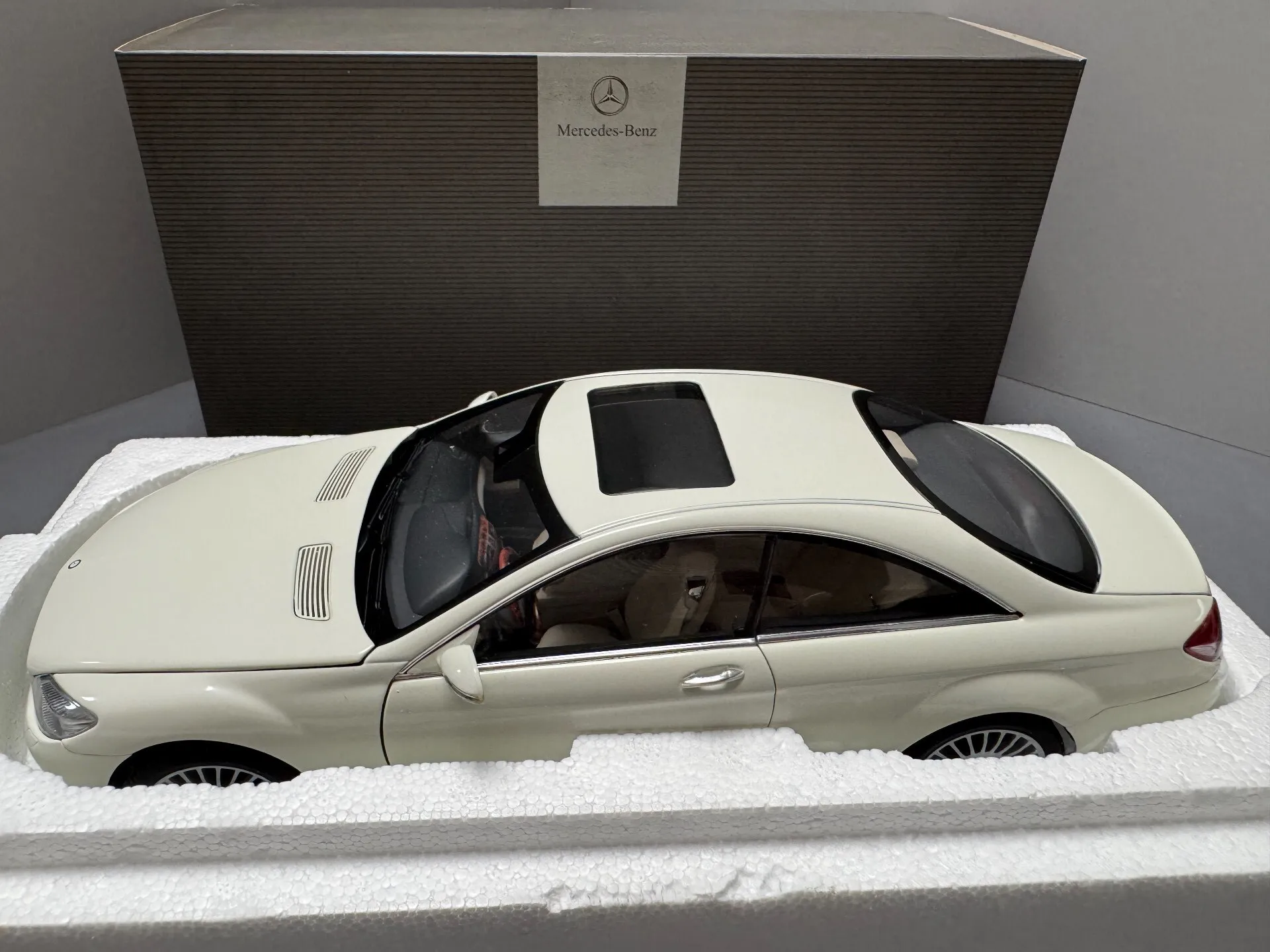 Autoart 1:18 C216 CL White Simulation Limited Edition All Open Alloy Metal Static Car Model Toy Gift