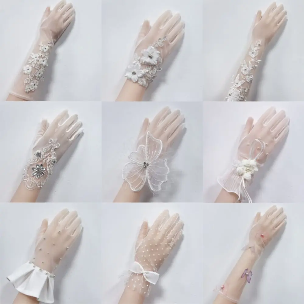 1Pairs New Mesh Women Lace Gloves Sexy Breathable Wedding Bridal Gloves Elegant Dot Pattern Bridal Gown Mittens Party Dress