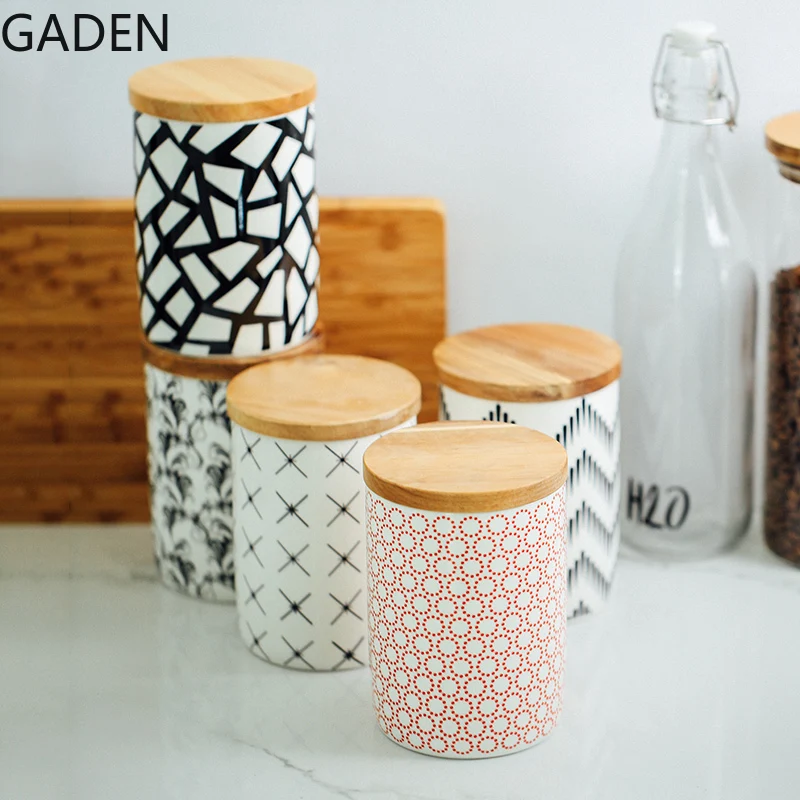 

Nordic Ceramic Storage Jars for Miscellaneous Grains Airtight Cans Decorative Ornaments for Kitchen Household Tea Cans with Lids