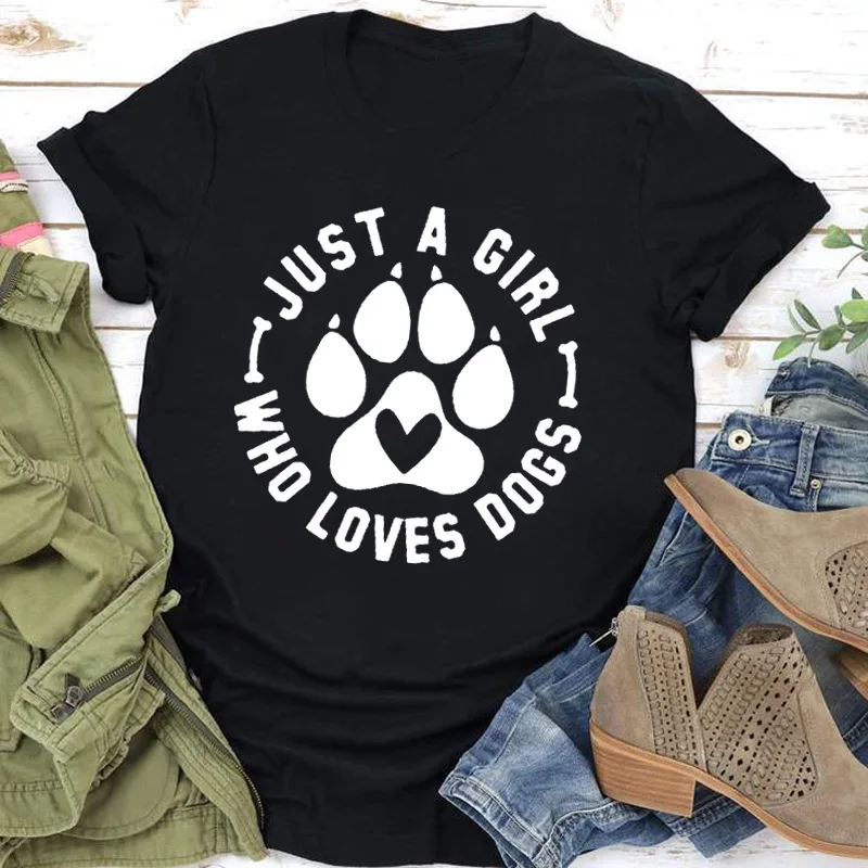 Camiseta con estampado de JUST A GIRL LOVE DOGS para Mujer, blusa holgada de manga corta con cuello redondo, ropa para Mujer