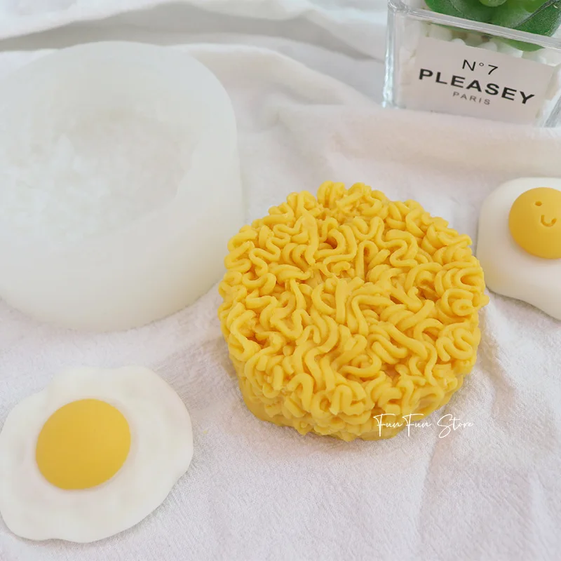 3D Simulation Instant Noodles Egg Candle Silicone Mold DIY Food Poached Egg Fried Egg Aromatherapy Plaster Mold Diffuser Stone