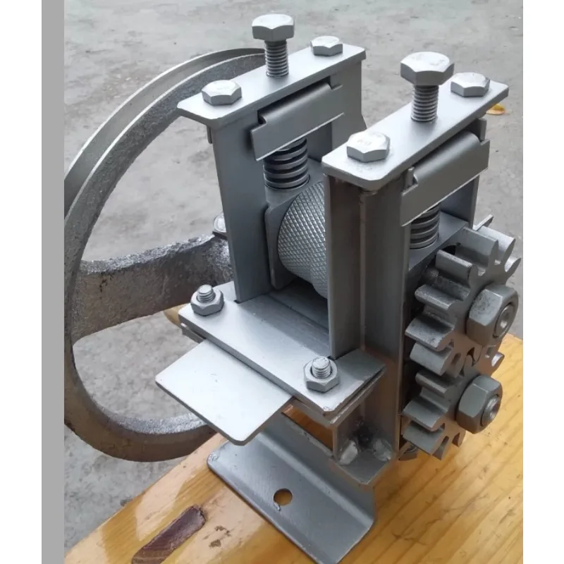 Hand‑Operated Bamboo Splitter Machine Desktop Bamboo Strip Separator Optional Smooth / Pattern Roller for Handicraft Workshop