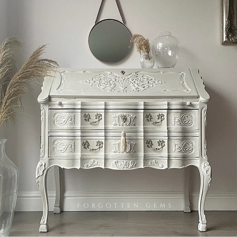Style Solid Wood Dressing Table  Light Luxury Carved Storage Cabinet with Liftable  Style