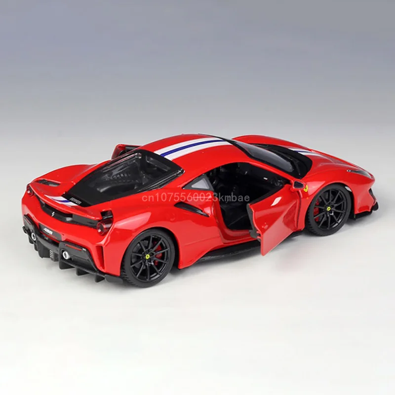 Maisto Ferr 488 Pista Sports Car Model 1:24 Diecast Alloy Simulation vechile Model Collection Home Decoration Ornament Toy Gifts