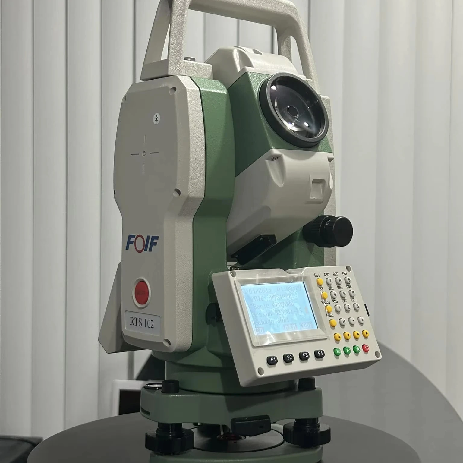 

Тахеометр FOIF RTS102R6