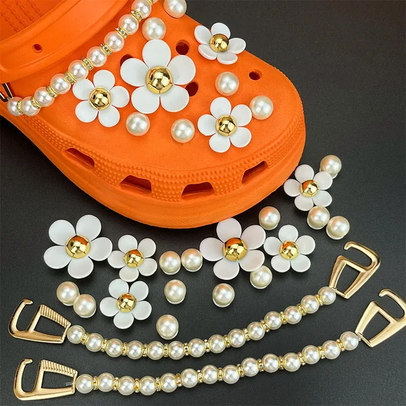 Shoe Charm DIY Black White Flowers Pearl Chain Decoration Buckle for Hole Shoe Charms Set Accessories Kids Girls Gift