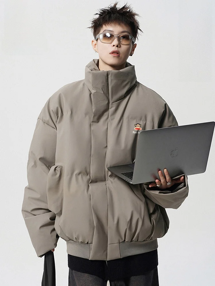 

Зимняя куртка Paul Frank для мужчин: утепленная, свободного кроя, с воротником-стойкой, наполнителем из полиэстера, молодежная, модная, для повседневной носки