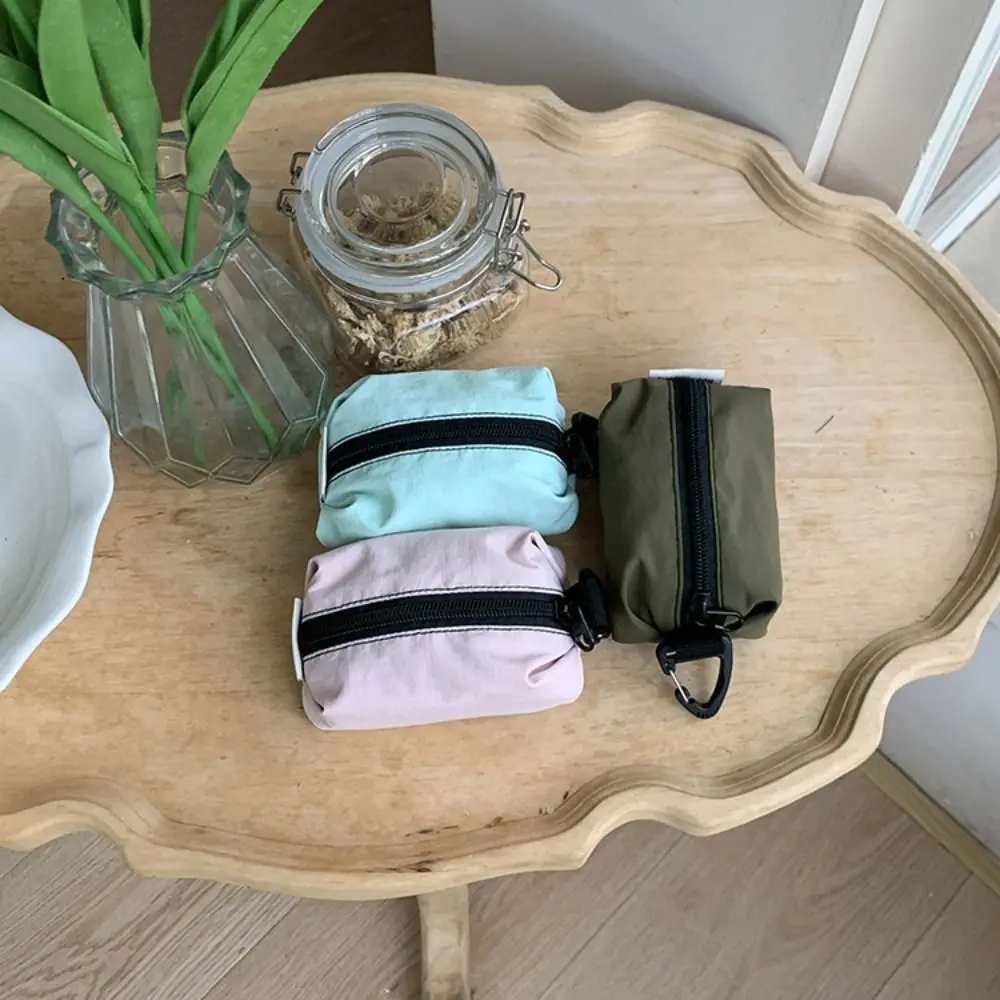 

Cute Portable Nylon Cloth Coin Purse Korean Style Solid Color Zipper Small Item Bag Soft Lightweight Cosmetic Bag Gaskets