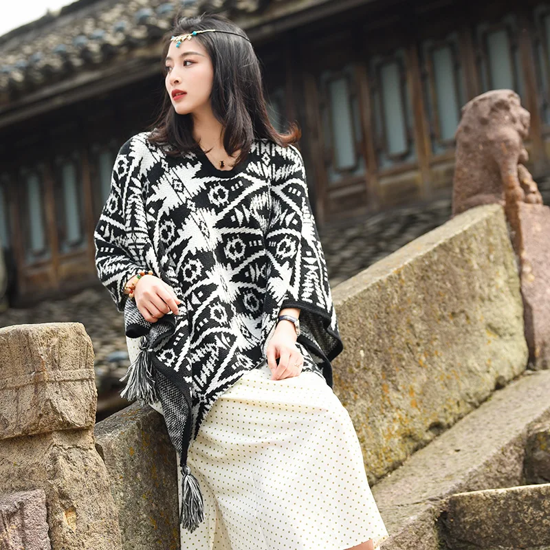 

2023 New Spring And Autumn Ethnic Style Black And White Ink Shawl Women's Sunscreen Cloak Dali Travel Wear Shawl