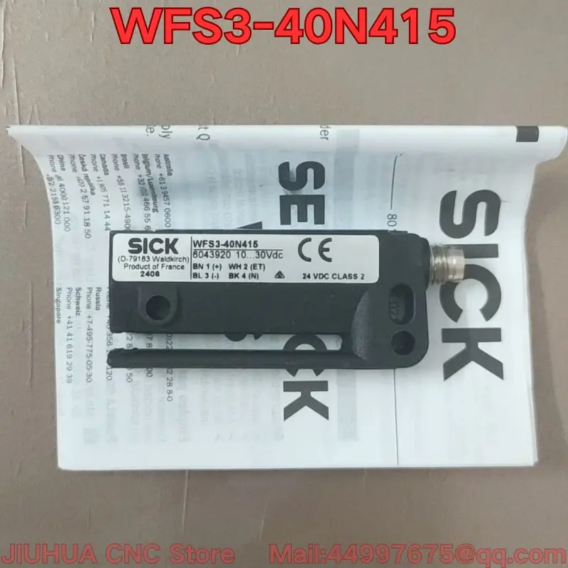 

Новый датчик этикеток со слотом WFS3-40N415