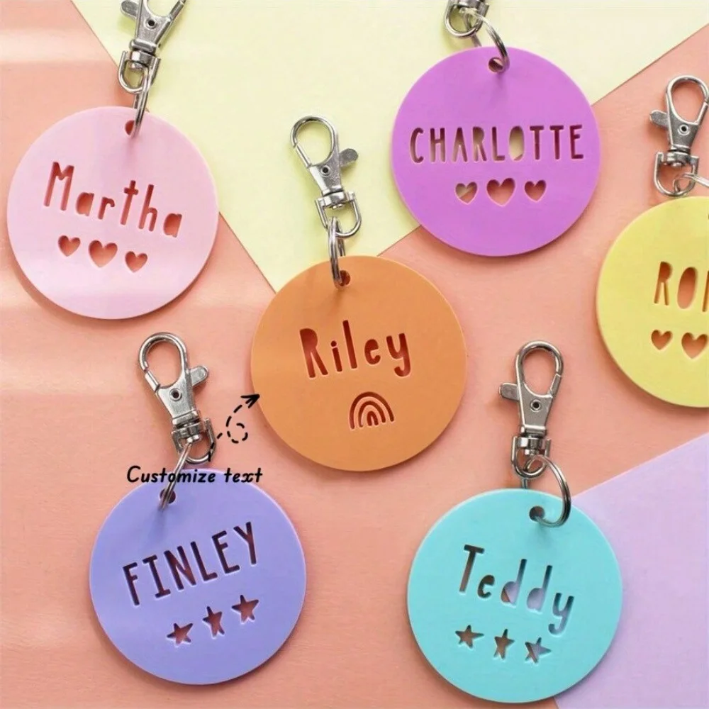 

Модный акриловый круглый полый брелок с индивидуальным именем, персонализированная простая табличка с именем, рюкзак, сумка, бирка, кулон, брелок, мемориальный подарок