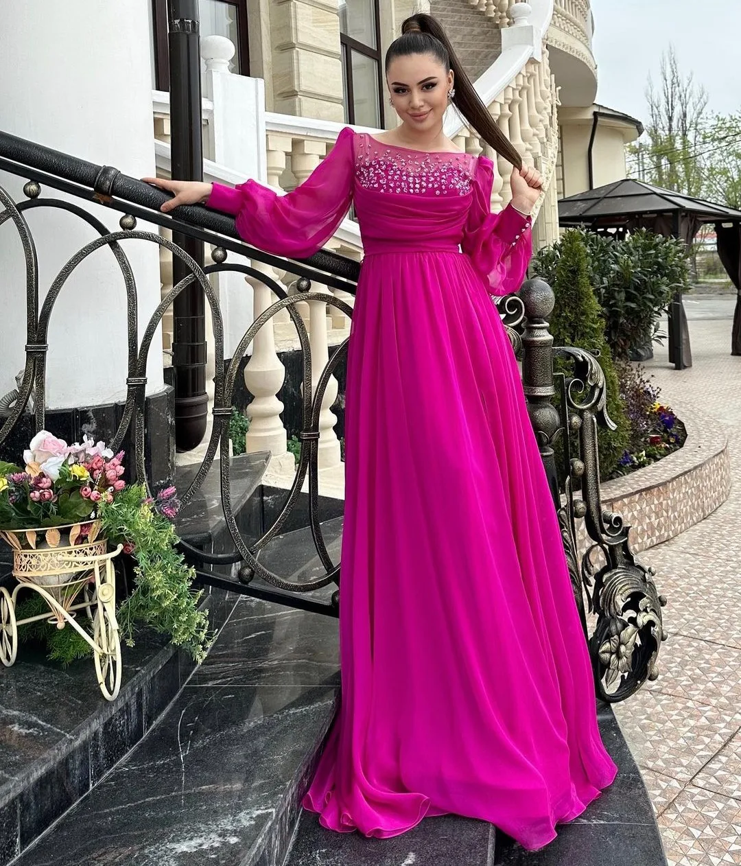 Fashionvane Fushcia abiti da ballo in Chiffon bottoni con perline maniche lunghe occasioni formali le donne indossano abiti da sera di linea