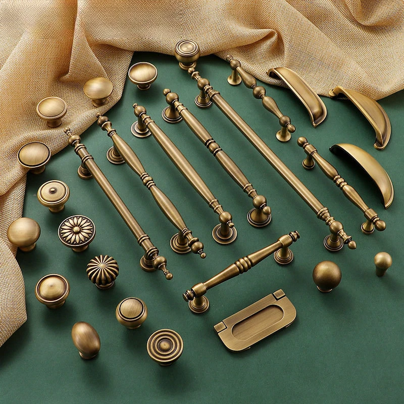 ทองเหลืองโบราณตู้จับ Vintage ถ้วยดึง Retro LuxuryT บาร์จับอีกต่อไปลิ้นชักห้องครัวเฟอร์นิเจอร์ฮาร์ดแวร์