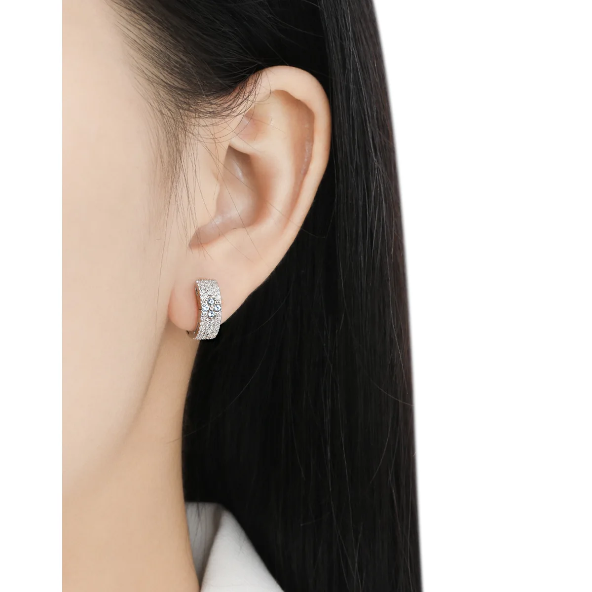 Hot selling S925 sterling silver round pavé baby's breath earrings for women fashion luxury jewelry gift