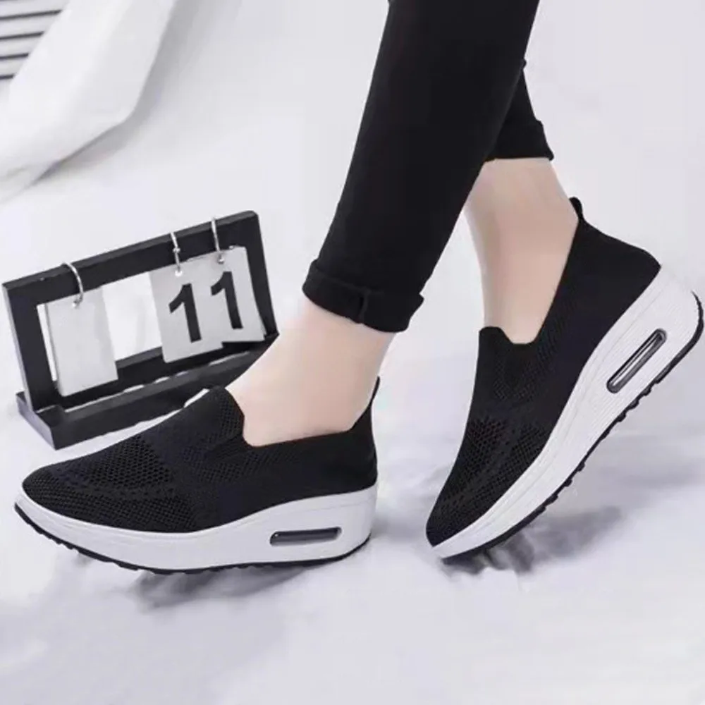 

Mesh Surface Women's Sports Shoes Breathable Material Thin Design Running Sneakers Soft-Soled Anti-Slip Casual Shoes