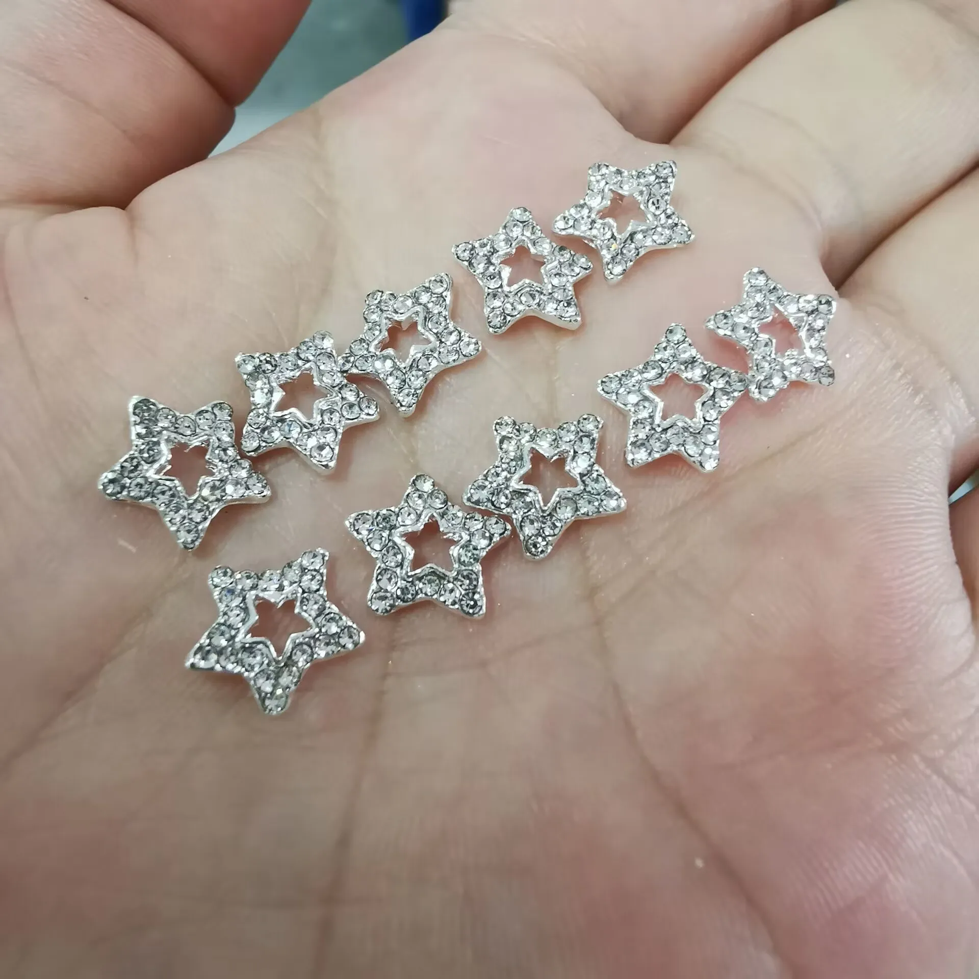 10Pcs Hollow Star 3D Nail Art Charms Gold/Silver Metal Five-pointed Star Glitter Rhinestones Luxury Star Manicure Decoration &*&