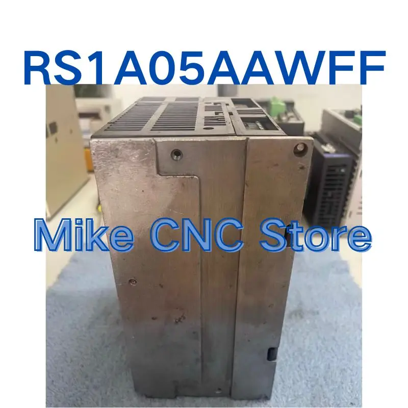 

Подержанный сервопривод RS1A05AAWFF протестирован в порядке и быстро отправлен.