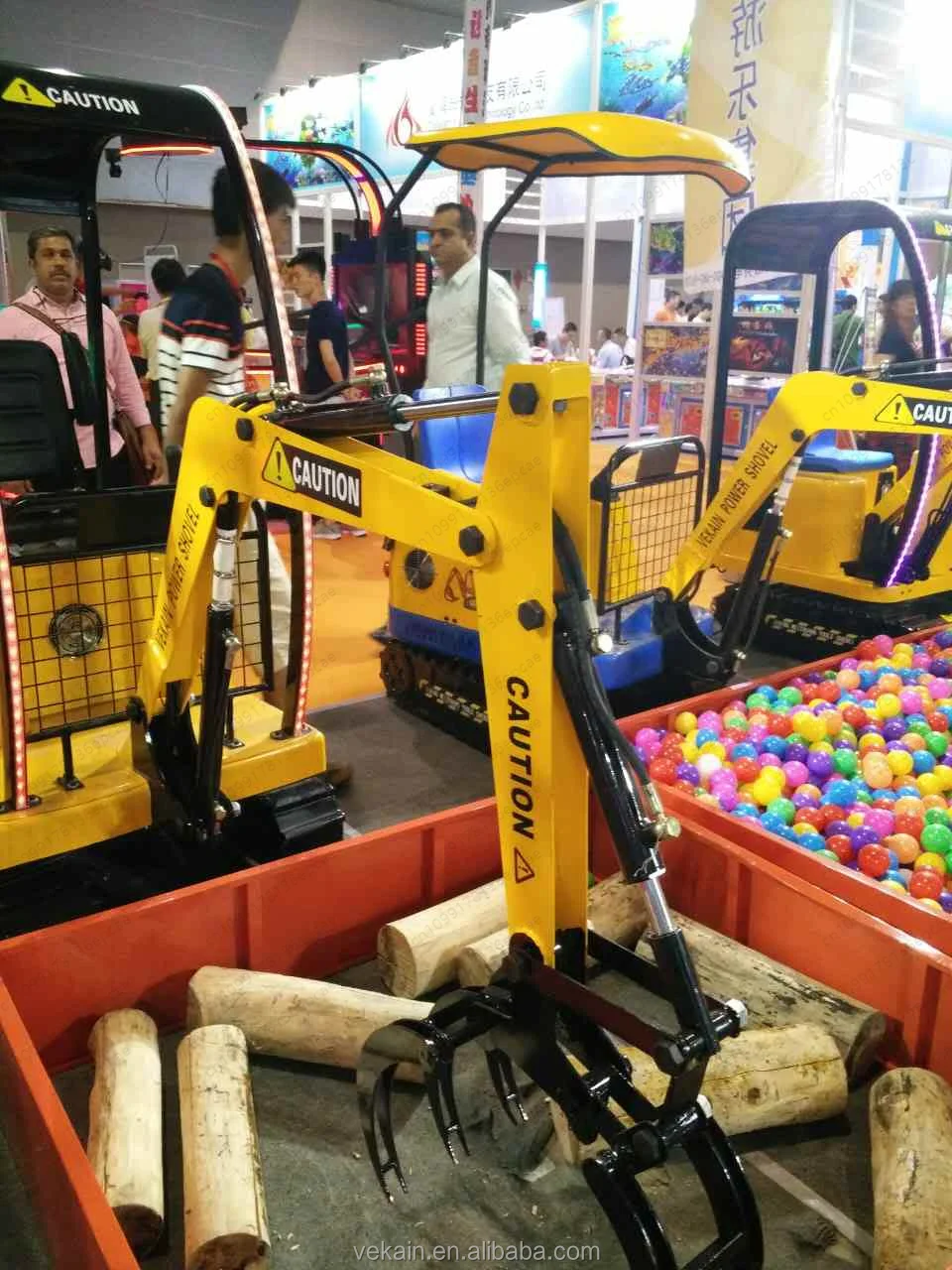 WZD-15 Children's Adventure Indoor/Outdoor Amusement Equipment Fiberglass Metal Wooden Grabbing Device Simulation Model Made