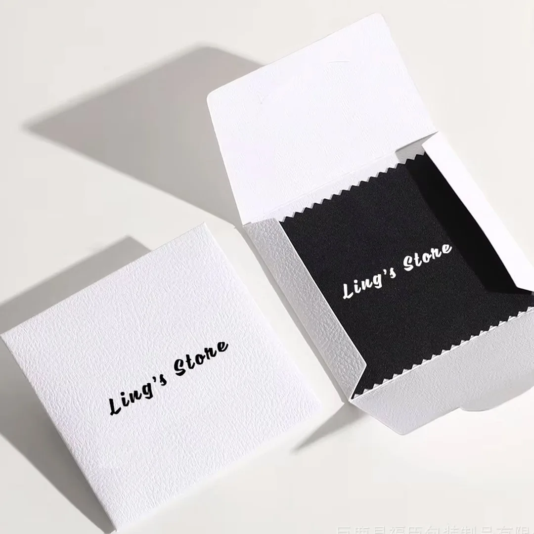 100개 맞춤형 로고 봉투, 8x8cm 검정 광택 천, 개별 포장된 8.5x8.5cm 보석 세척 및 광택용 천