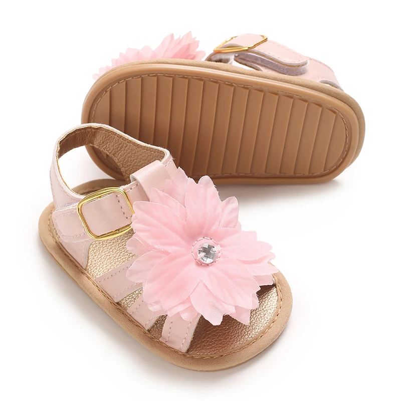 Sandalias de verano para bebé, zapatos con suelas de goma antideslizantes, zapatos de flores para bebé, primer par de zapatos de princesa transpirables para caminar