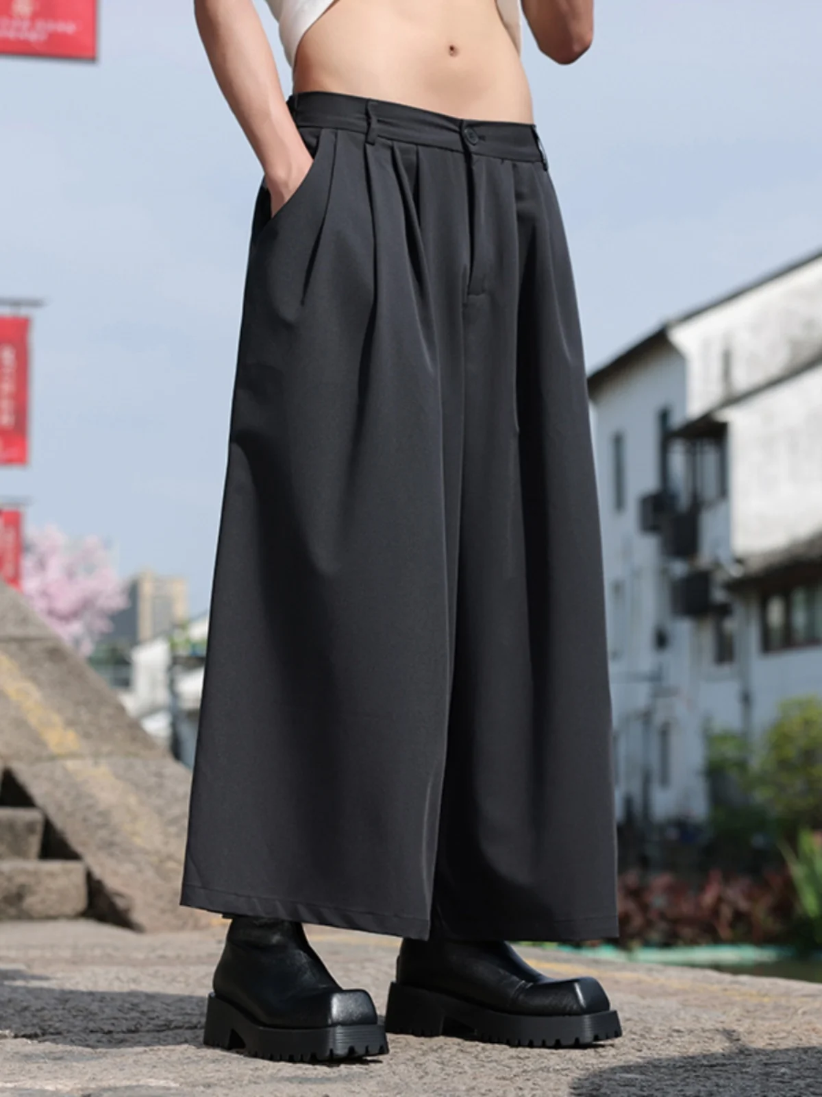 

Новые китайские мужские повседневные брюки в стиле ханьфу, асимметричные, широкие, летние, модные, тонкие, укороченные, свободного кроя, для молодежи