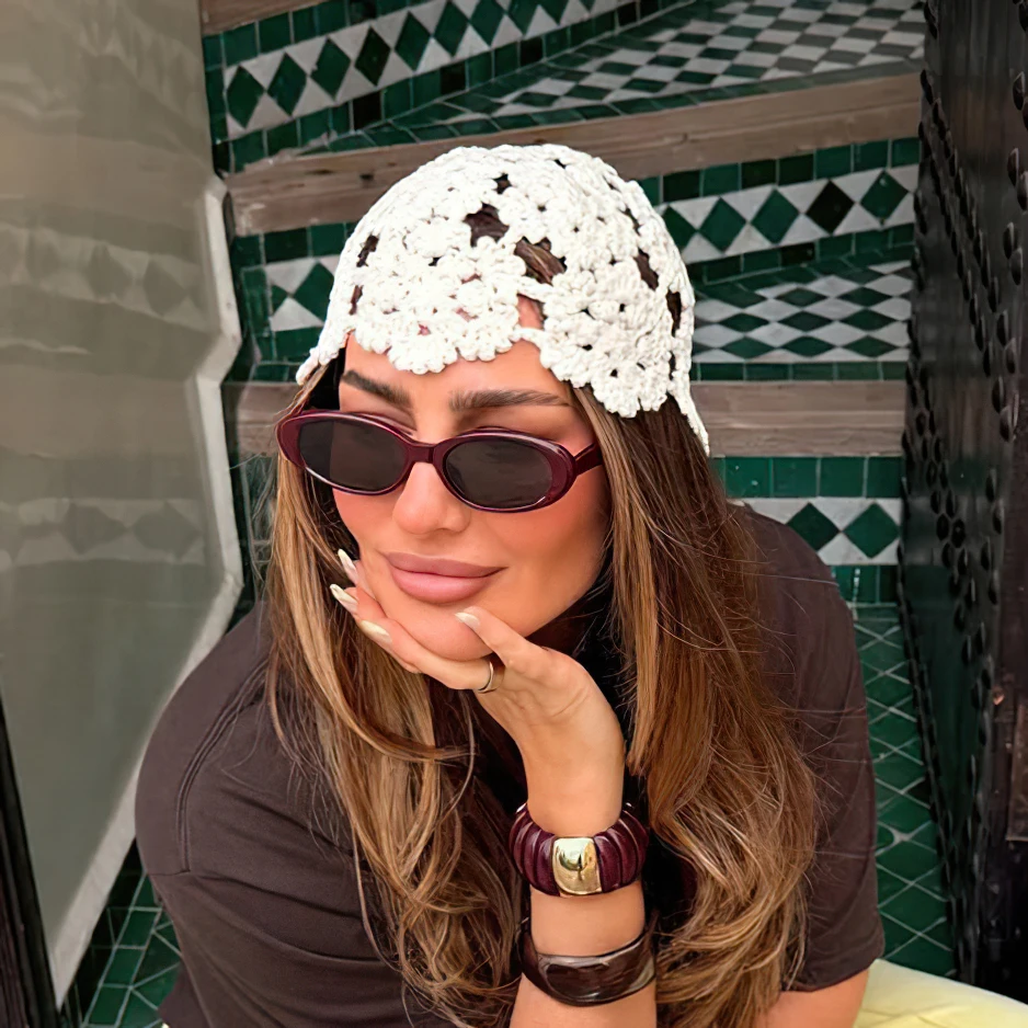 Handmade Crochet Hat Women's Summer Hollow Beanie Hat Fashion Y2K Headwear Beanie French Skull Hat Versatile Pullover Hat