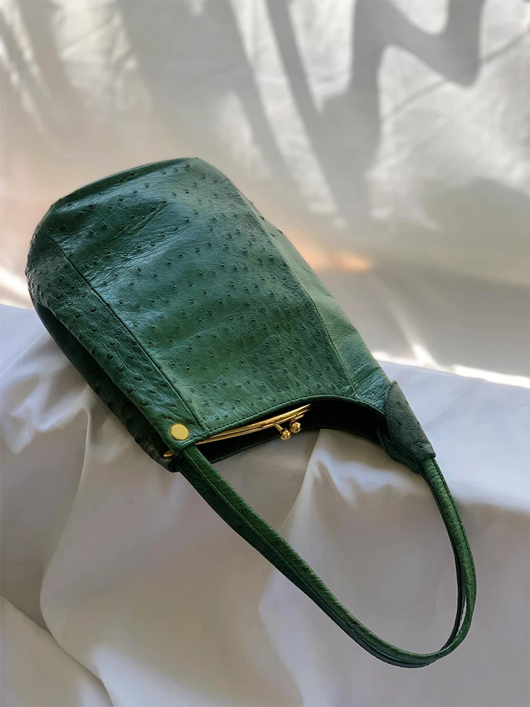 

European And American Fashion Personalized Leather Women's Bag, Light Luxury High-end Feeling Bucket Shaped Single Shoulder Bags