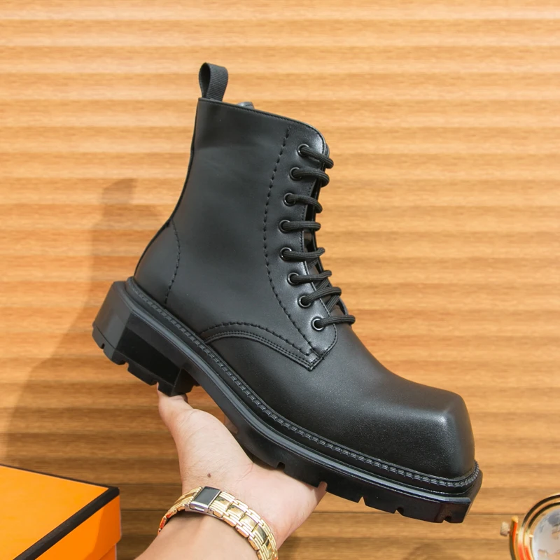 2025 Autunno Nuove scarpe in pelle transfrontaliere per uomo Casual One Step Stepping British Business Formale Set di grandi dimensioni in pelle Sho