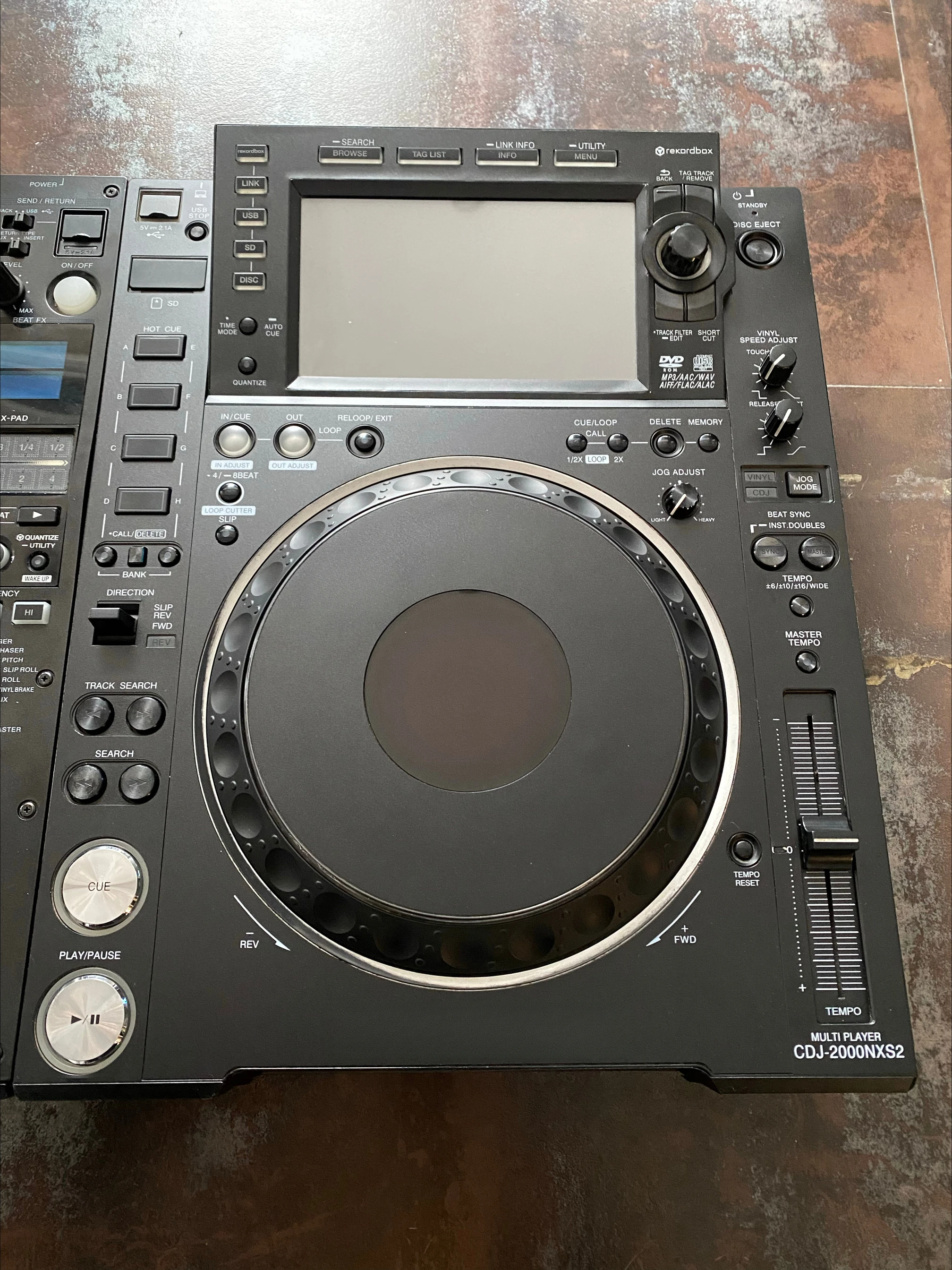 Pioneer CDJ-2000NXS2 Review: The Professional DJ's Ultimate Deck