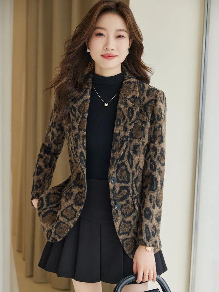 Alyssa Fashionable High-Quality Long-Sleeve Suit Jacket for Women Elegant And Stylish New Arrival for Spring 2026