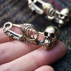 Gothic Style Skull Lapel Brooch Delicate Vivid Skull Brooch Badge Pin Suitable for Pins Collector Gifts