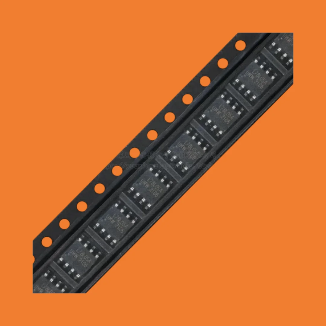 100pcs/original genuine UMW L78L05A SOP-8 3-terminal 0.1A positive voltage linear regulator chip