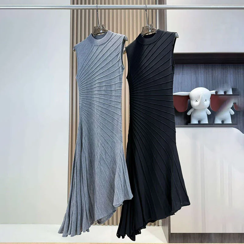Women's Sleeveless Crew Neck Dress, Irregular Waisted Knit Maxi Dress, High Quality Wool Threaded Dress, 2026, New, y2k;