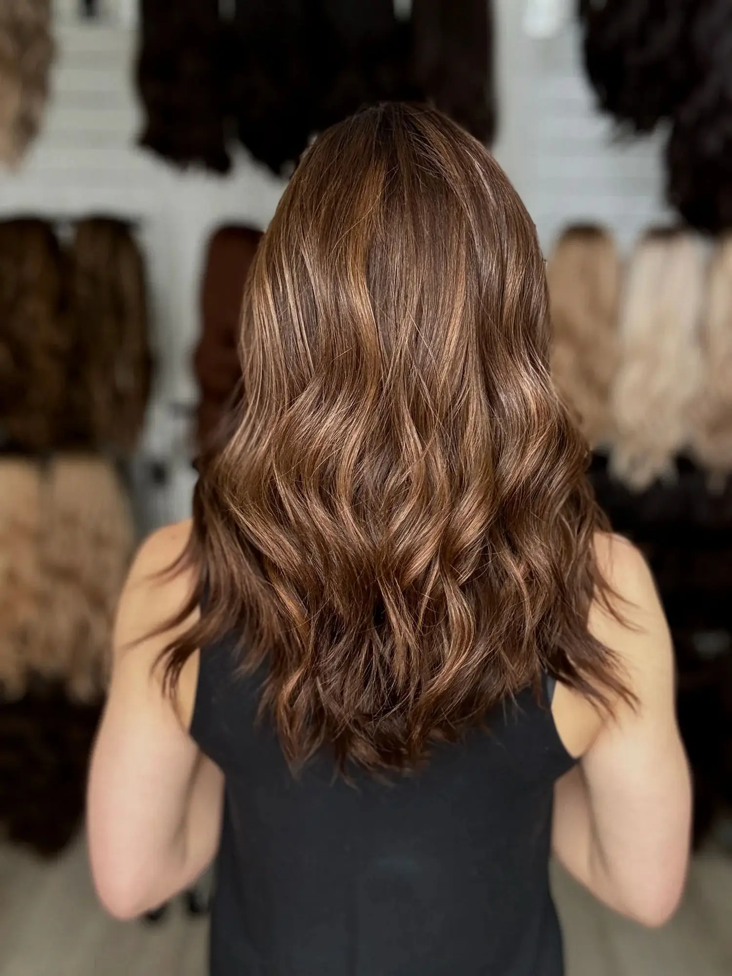Ombre Honey Brown Streaks Synthetic Lace Front Wig Dark Root Long Loose Wavy 22 Inches Synthetic Wigs For Women Daily Party Use