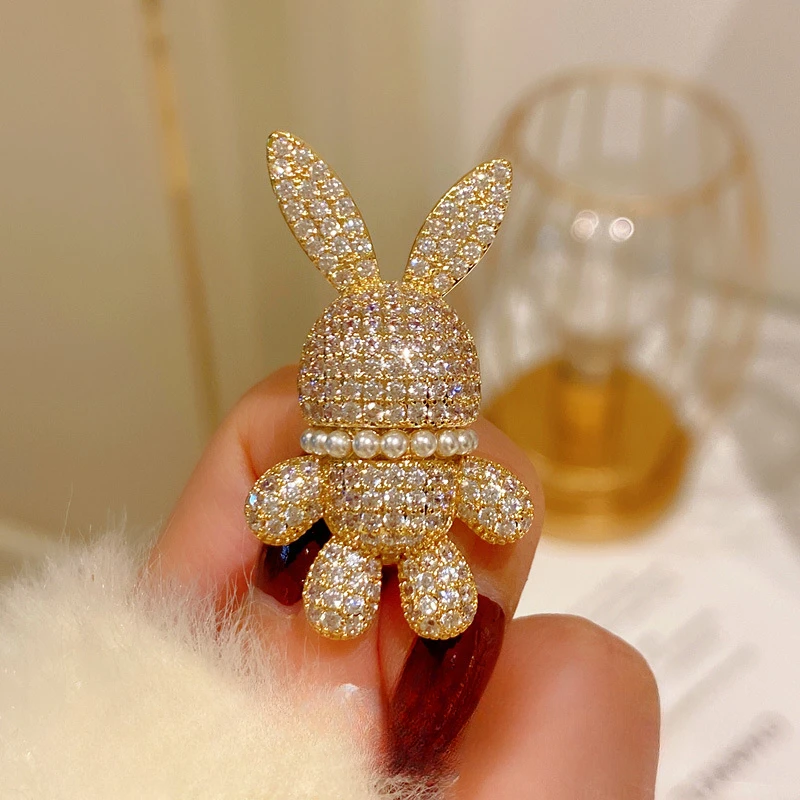 Luxury Cute Three-dimensional Zodiac Rabbit Brooch With Exquisite Animal Emblem Unisex Clothing Accessories Pin Buckle Gifts